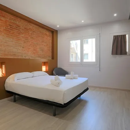 Bバルセロナ コルセガ フラッツ アパート バルセロナ